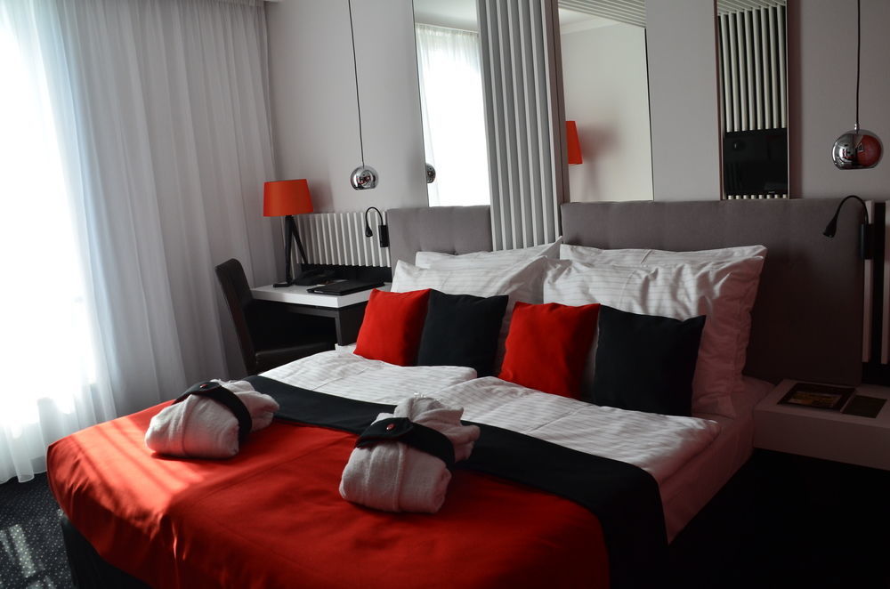 Hotel Clement Прага Екстер'єр фото