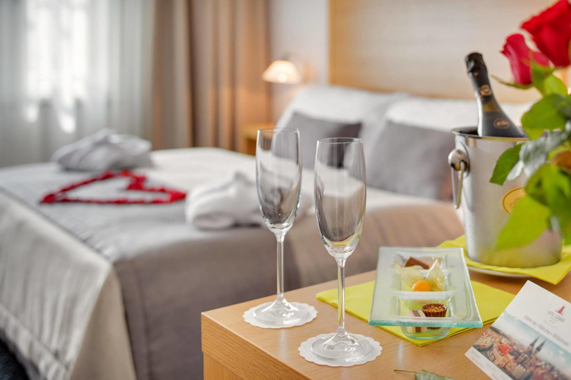 Hotel Clement Прага Екстер'єр фото
