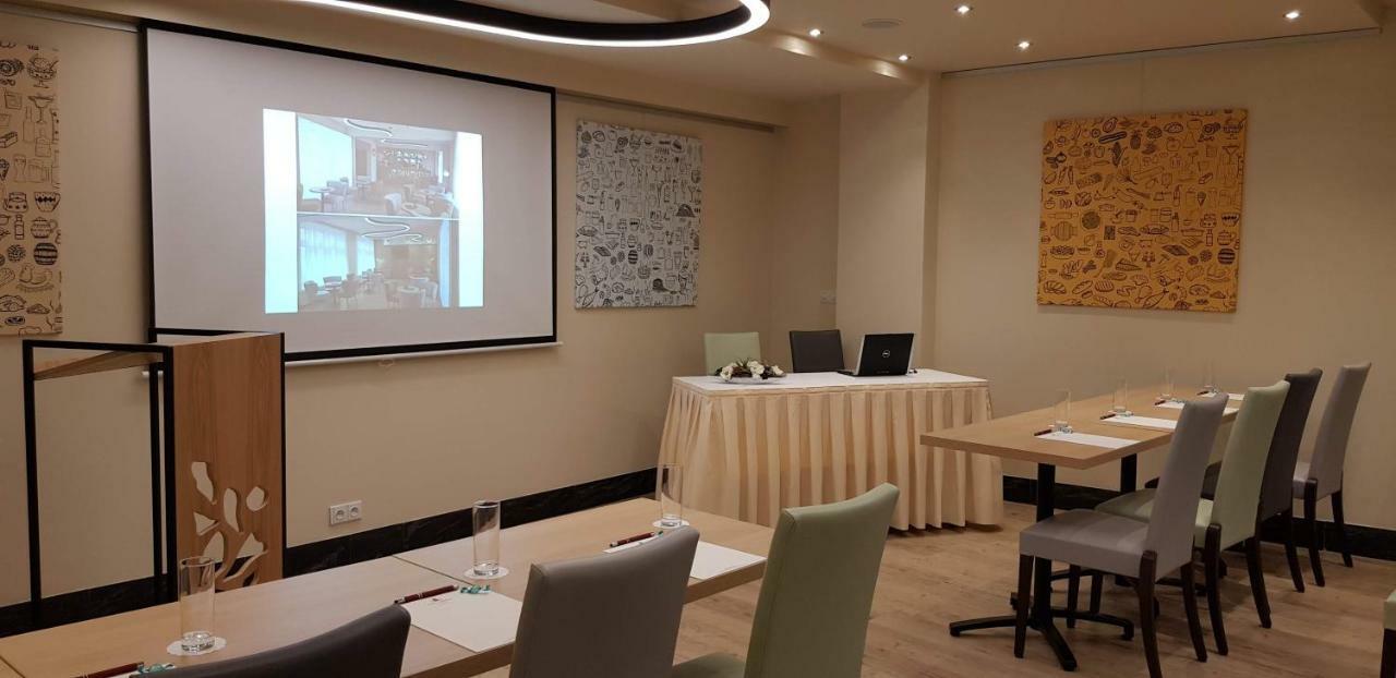 Hotel Clement Прага Екстер'єр фото