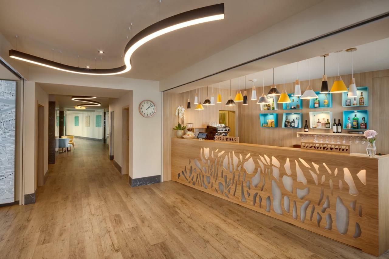 Hotel Clement Прага Екстер'єр фото