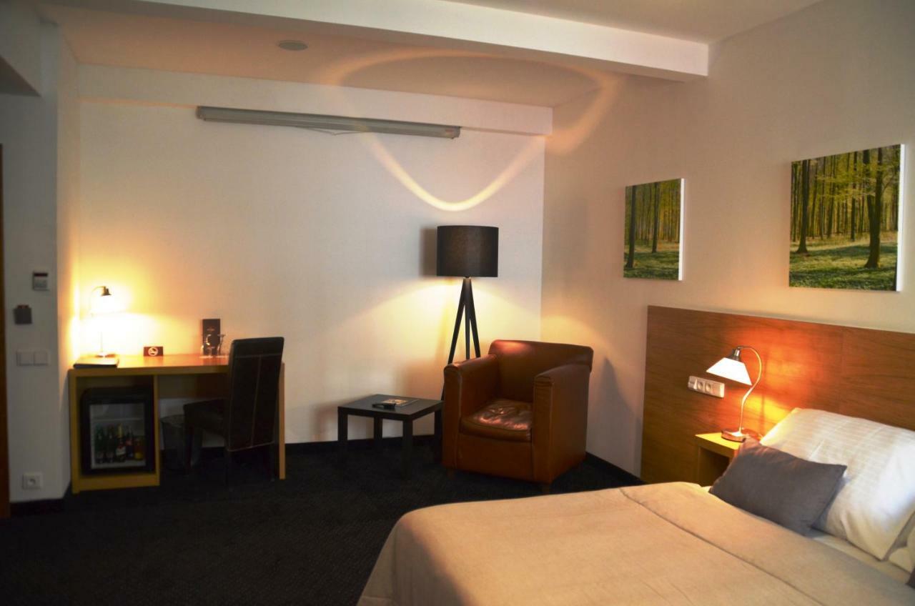 Hotel Clement Прага Екстер'єр фото